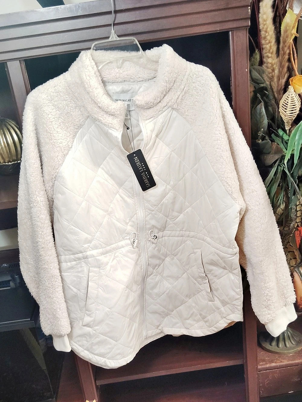Sabrina Lauren Quilted Sherpa Jacket in White Size XL NWT